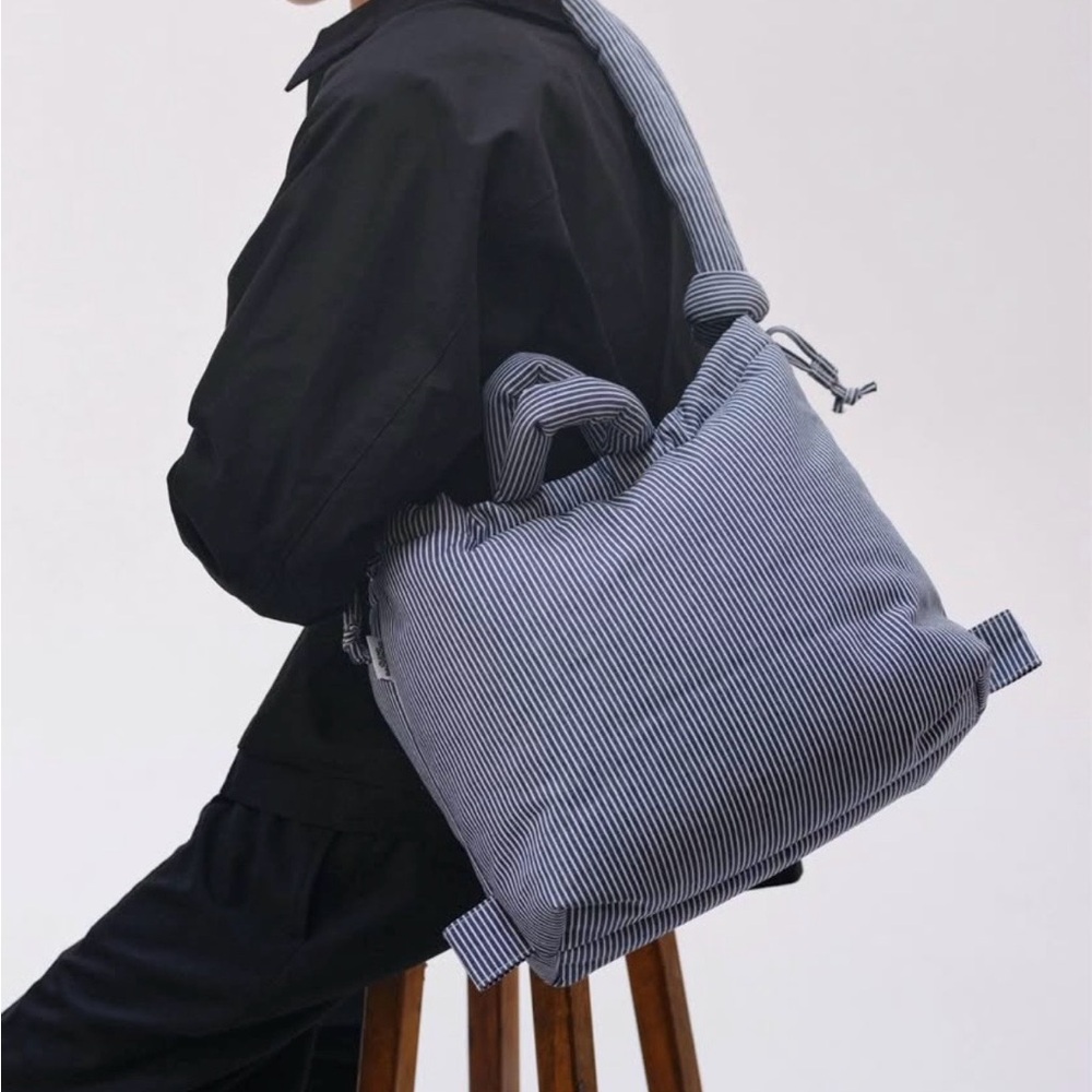 Olend Ona Soft Bag in CottonnNavy Stripe - Picture 2 of 6
